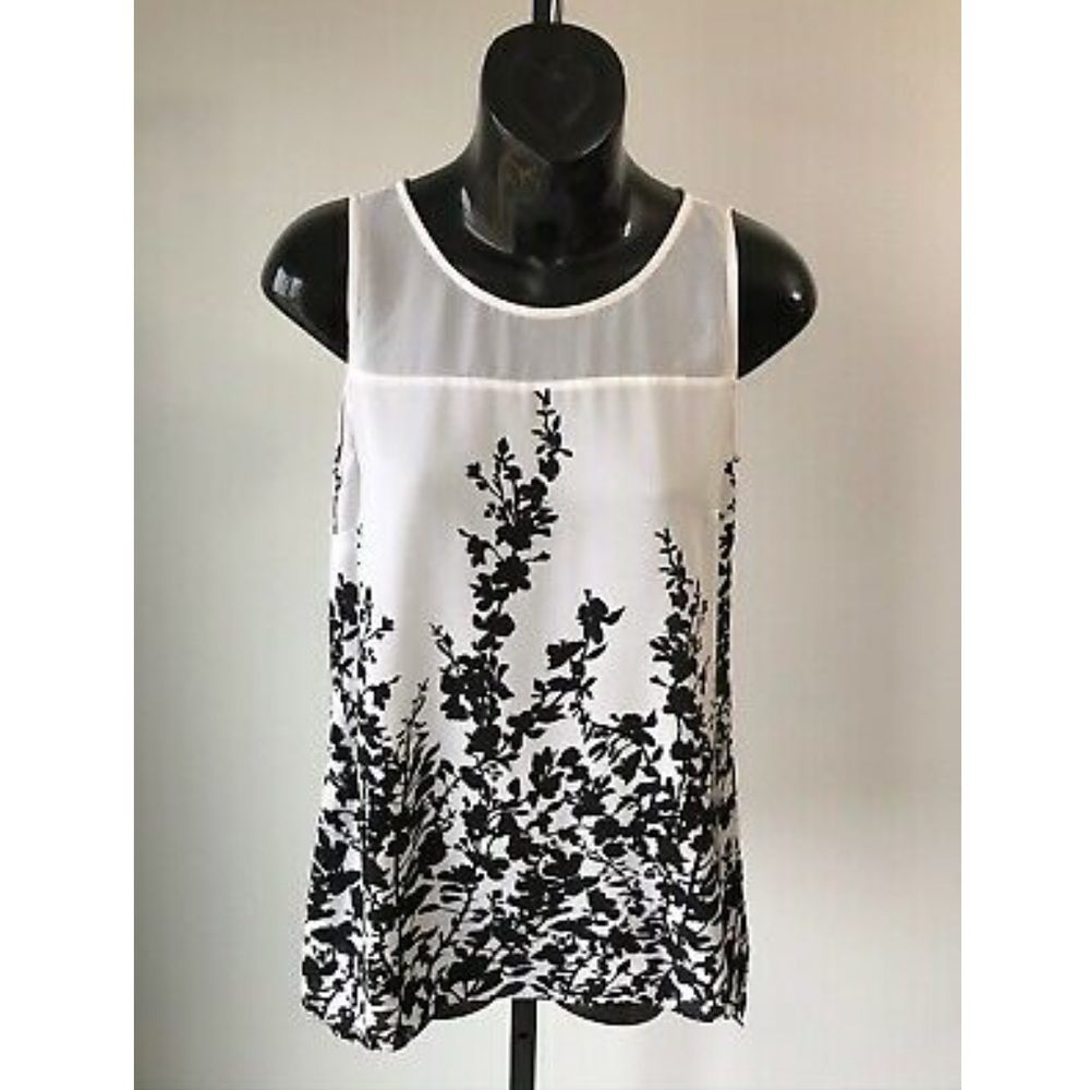White House/Black Market Sleeveless Shirt NWT